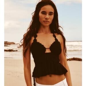Zara Black Halter Sleeveless Crochet Open Knit Peplum Blouse Cami Top Size M
